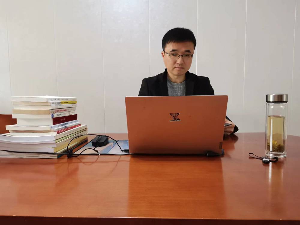 444c05ef8f36402f8559c204a3b37f34.jpg 444c05ef8f36402f8559c204a3b37f34.jpg