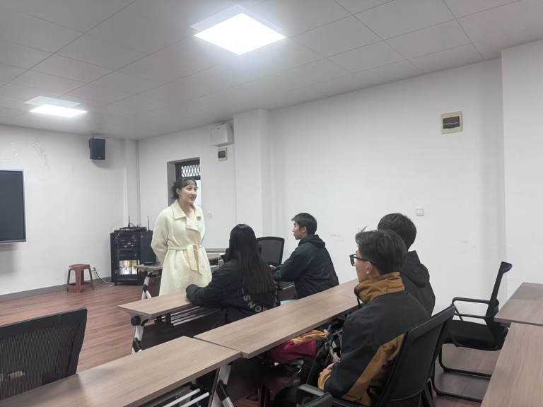 2061cdfb97224a5eb7fa48b00f51beb7.png 2061cdfb97224a5eb7fa48b00f51beb7.png